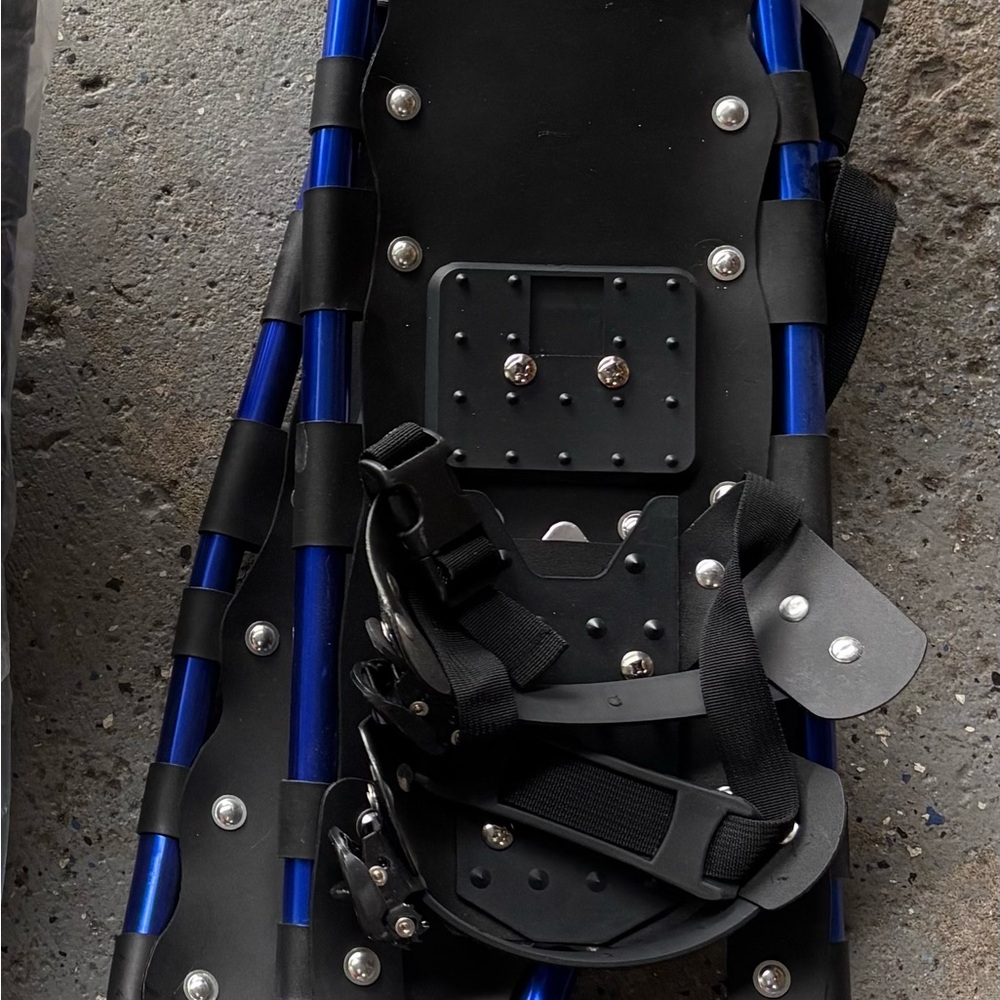 New - Youth Kids Black and Blue Snowshoes